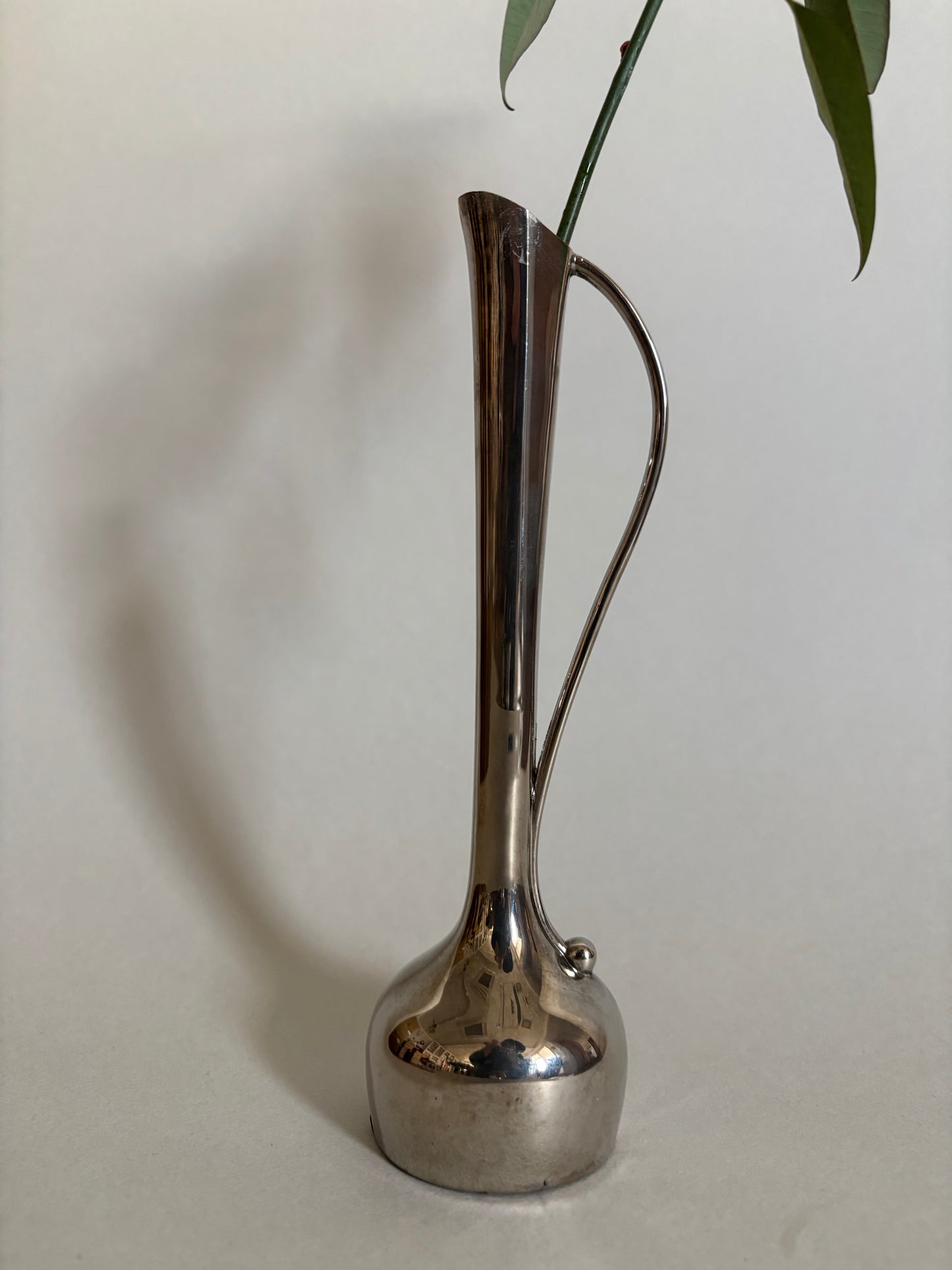 Single Flower Vase