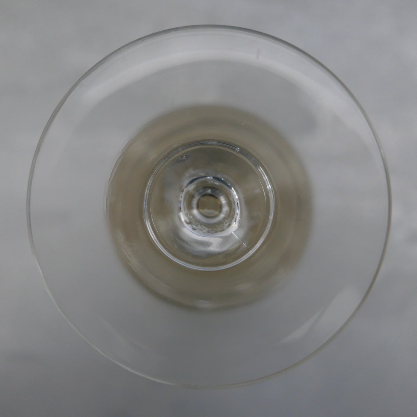 Luminarc Vintage Wine Glass  Smokey Brown (Medium)